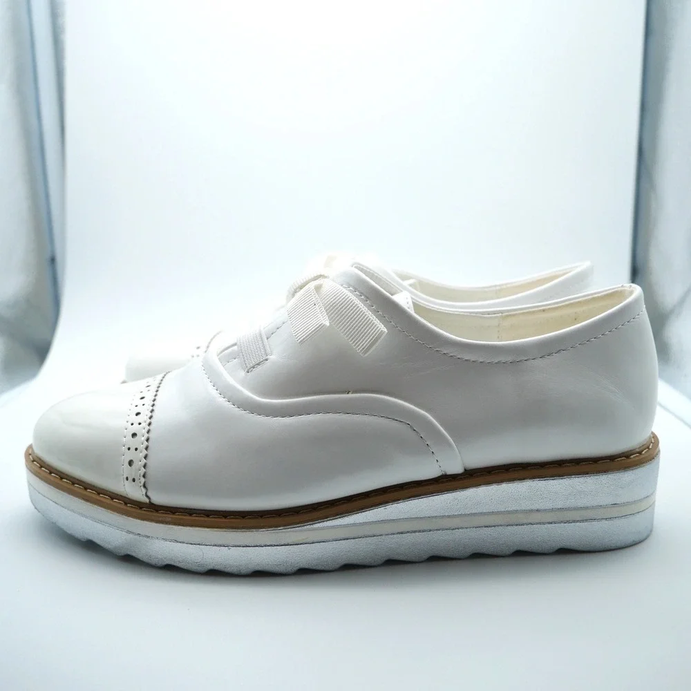 Glister Janice-06 Womens White Patent Cap Toe Platform Oxford Shoes Size 6